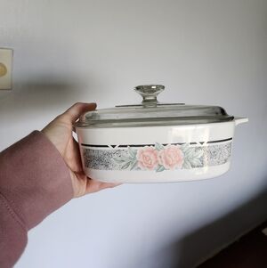 Silk & Roses Corningware 2 Liter Casserole Dish With Lid